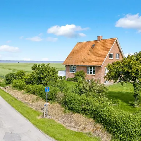 Freja - 12km From The Sea By Interhome *